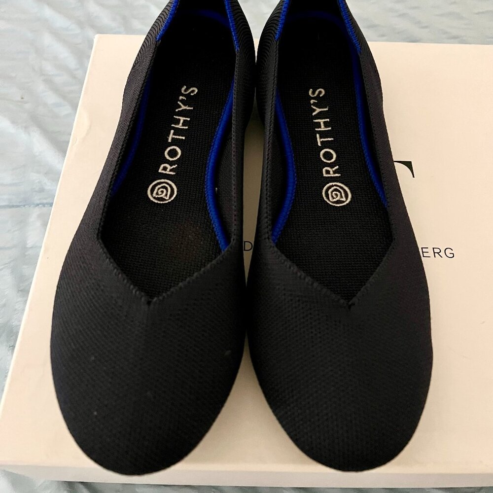 Women's Rothy's - "The Flat" in Navy - BRAND NEW